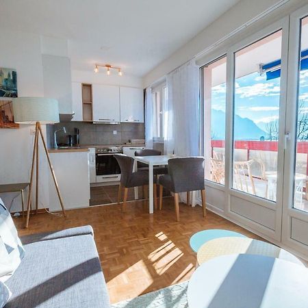 Terrace With Lake & Mountain View Монтрё Экстерьер фото