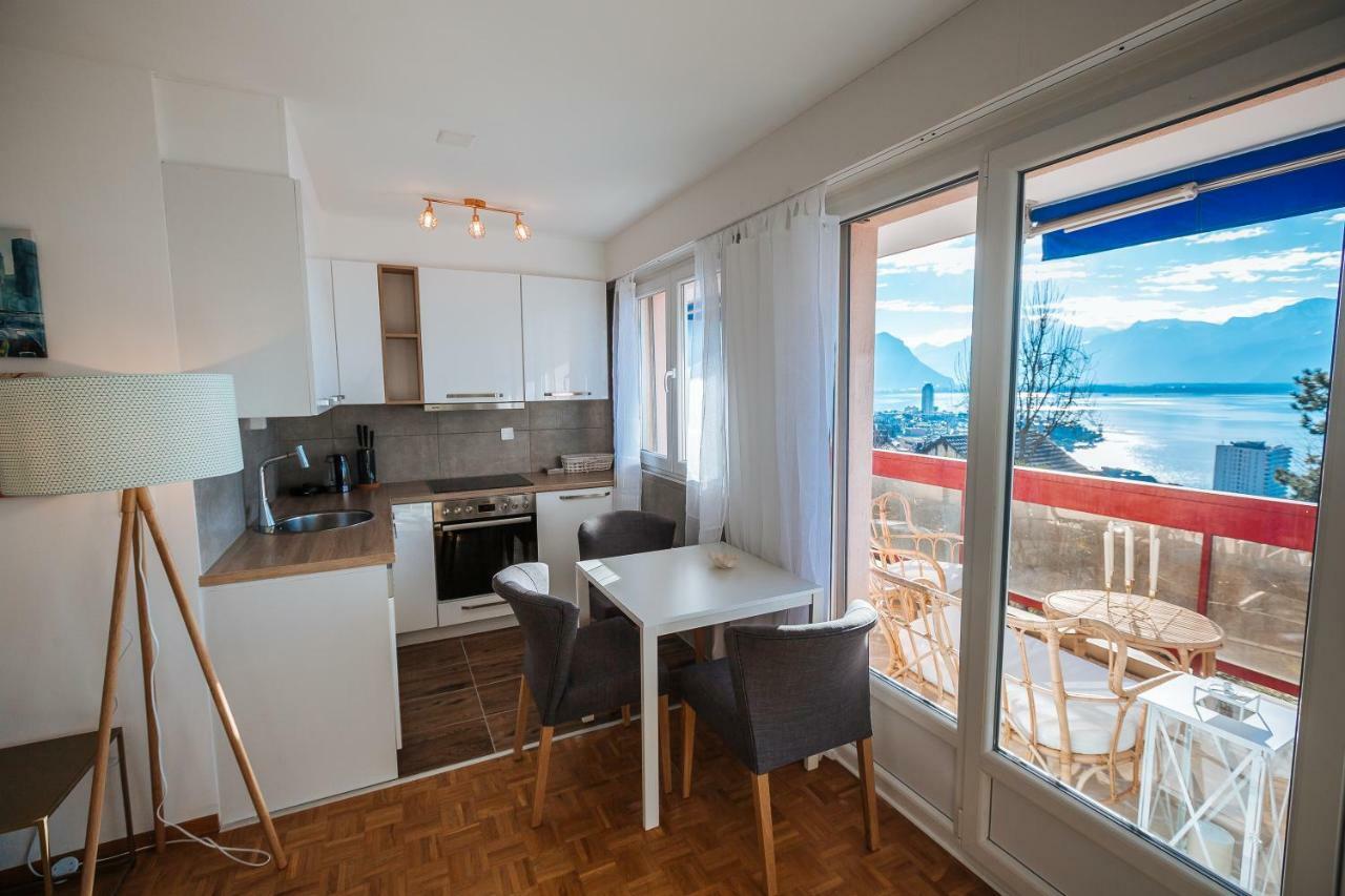 Terrace With Lake & Mountain View Монтрё Экстерьер фото